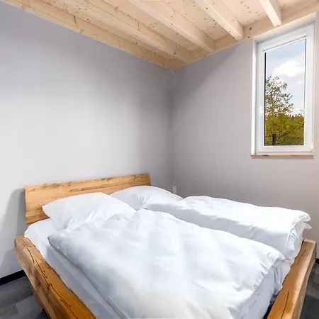 Vakantiehuis Moderne Am Kronenburger