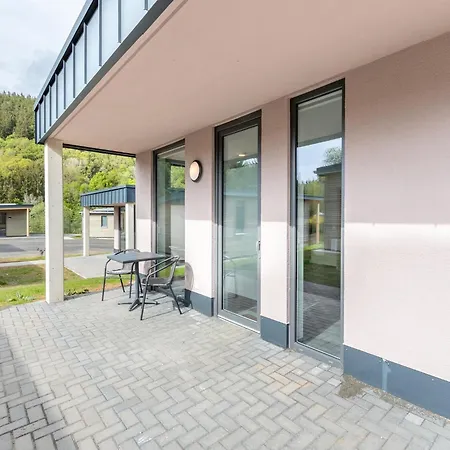 Moderne Am Kronenburger *